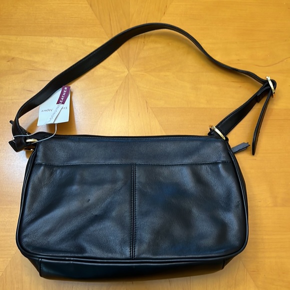 Etienne Aigner black genuine leather shoulder bag - Picture 2 of 5